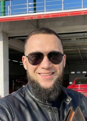 Александр из Челябинска 37 лет