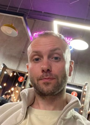 Aleksandr, 36, Russia, Ulyanovsk