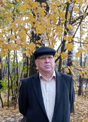 Михаил из Москвы 61 год