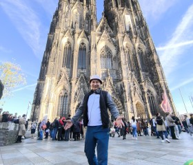 Bagdat, 30, Perpignan