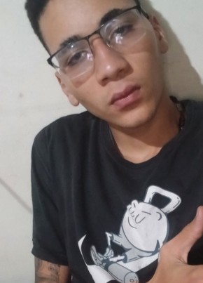 Lucas chagas из São Paulo capital 19 лет