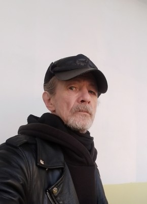 Родион из Королёва 65 лет