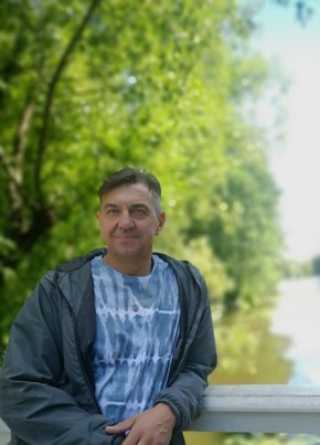 Andrey, 58, Russia, Yevpatoriya