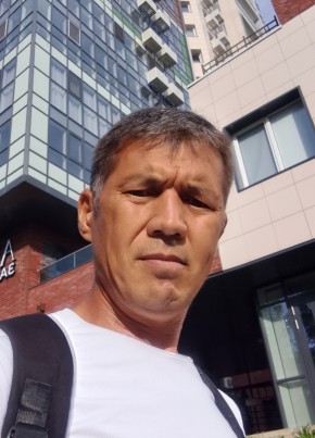 Гена из Хабаровска 44 года