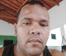 Jucelio, 36, Delmiro Gouveia