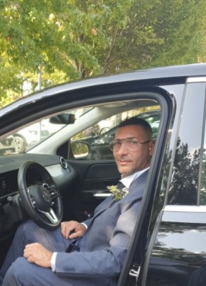 Domenico, 43, Repubblica Italiana, Monza