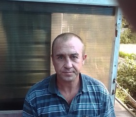 Александр, 45 лет, Осинники