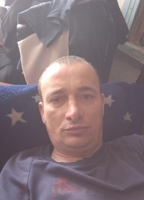Михаил Кундашкин из Белово 40 лет