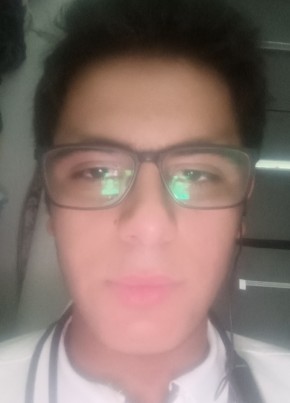 Mahmut из Besni 18 лет