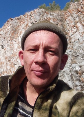 Tolya, 40, Russia, Yekaterinburg