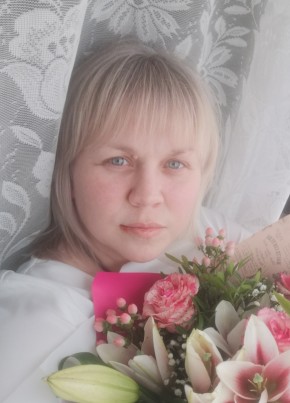 Лена, 36, Россия, Екатеринбург