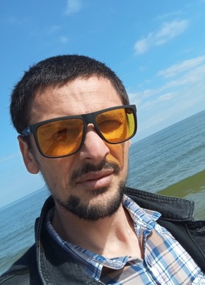 Мурад из Кизляра 33 года