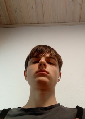 Aleksandr, 18, Belarus, Minsk