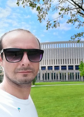 Александр из Мценска 38 лет