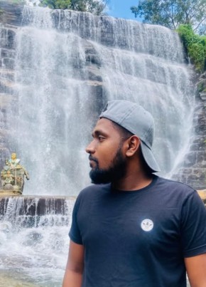 Rikash nz из ෙකාළඹ 28 лет