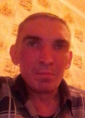 Павел из Кронштадта 42 года