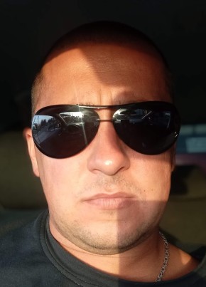 Михаил из Павлодара 41 год