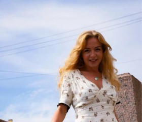 Nina, 43, Saint Petersburg