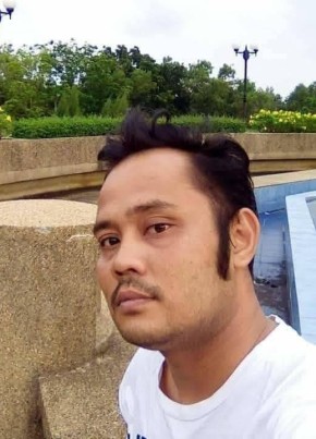 Diw из กรุงเทพมหานคร 40 лет