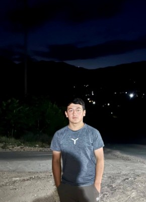 Qutlugmurod из Toshkent 18 лет