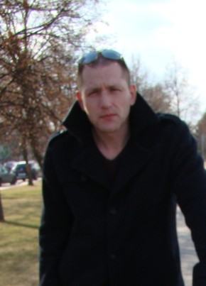 Александр из Берасьце 44 года