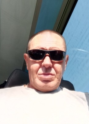 Анатолий из Татарска 51 год