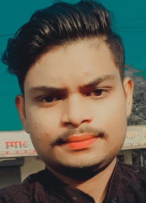 Md khan, 21, India, Mumbai