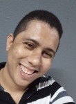 Douglas, 28, Recife