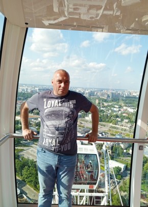 Димас, 43, Россия, Тихвин