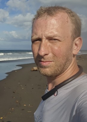Дмитрий из Екатеринбурга 35 лет
