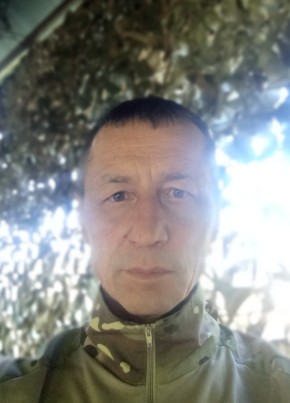 Александр из Гуково 57 лет
