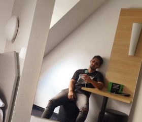 Ricsi, 25, Sankt Poelten