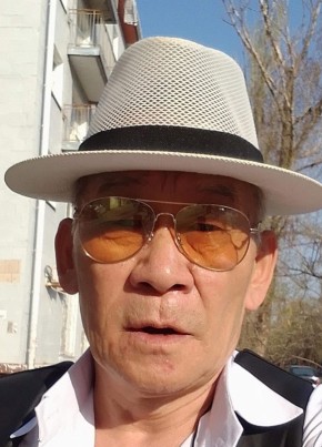 Виль из Волгограда 73 года