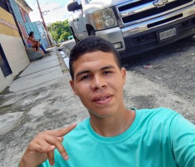 Víctor, 20, Caracas