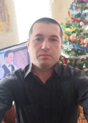 Денис из Бердянска 37 лет