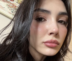 Diana, 21, Istanbul
