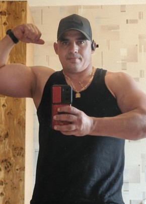 Manuel Diaz из Лыткарино 39 лет