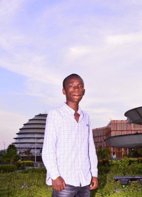 Izere Eddy, 20, Republika y’u Rwanda, Kigali