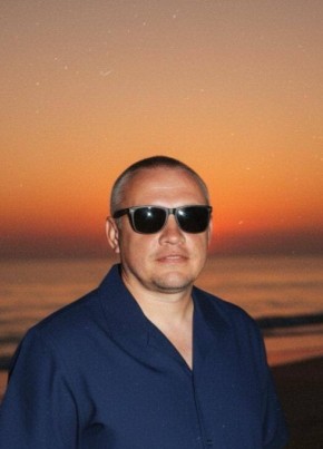 Александр из Брянска 47 лет