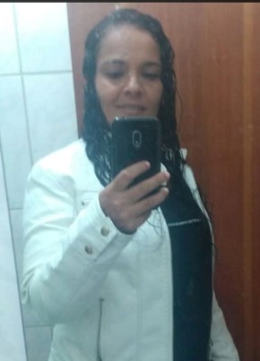 Kenya Mara из Belo Horizonte 42 года