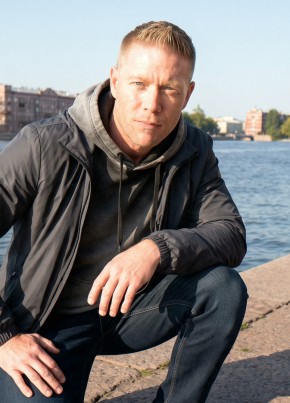 Александр из Самары 37 лет