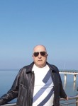 Виктор, 77 лет, Калининград