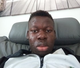Lino, 22, Les Sorinieres
