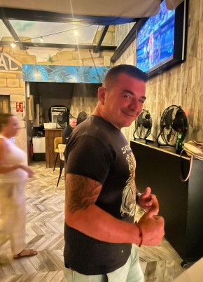 David из La Villa y Corte de Madrid 48 лет