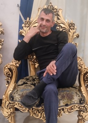 Артур из Высоковска 45 лет