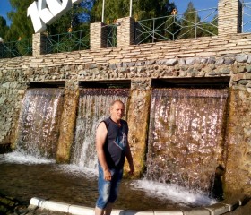 sergey, 63, Yekaterinburg