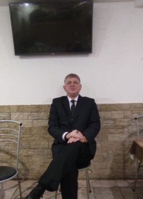 ,Alex из Кстово 53 года