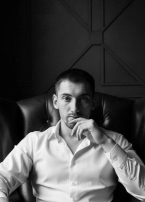 Артем из Севастополи 23 года