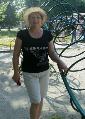 Галина, 66, Россия, Усть-Лабинск