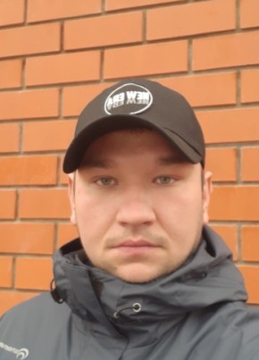 Артём, 32, Россия, Кондрово